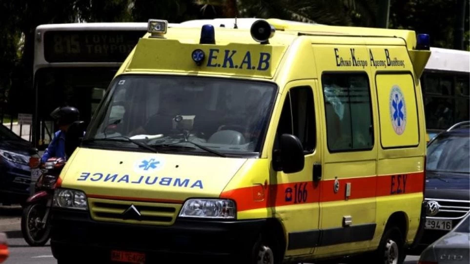 Αγρίνιο: Η στιγμή της σύγκρουσης ΙΧ με φορτηγό – Βίντεο